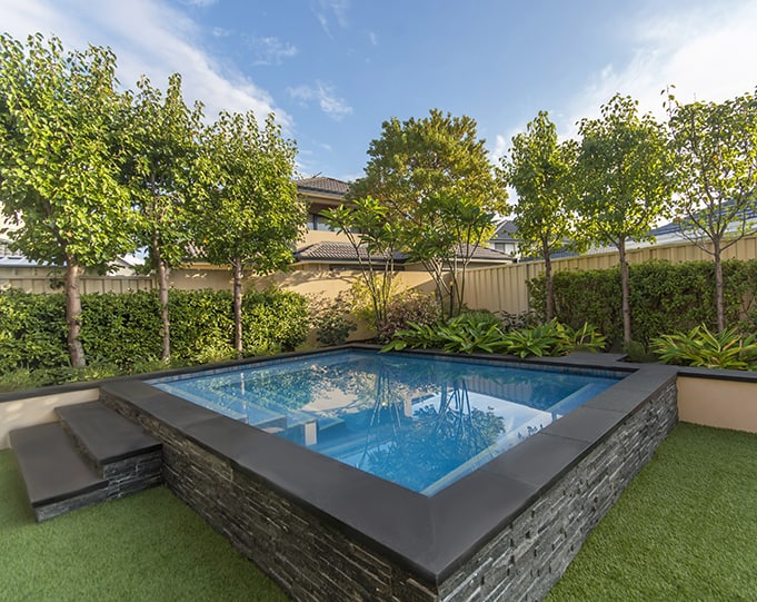 Plunge Pools: Everything You Need to Know |  Pool buyer Gui