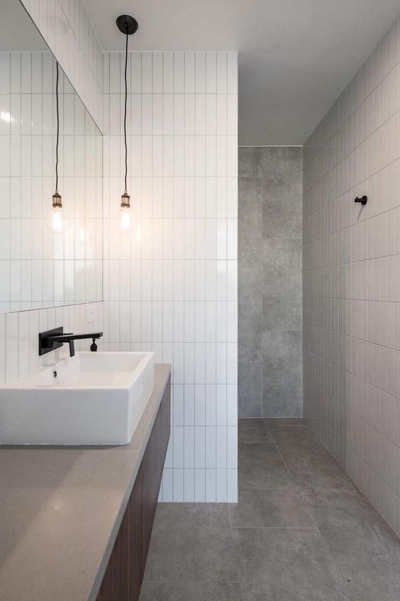 25 ways to use thin tiles in bathrooms - DigsDi