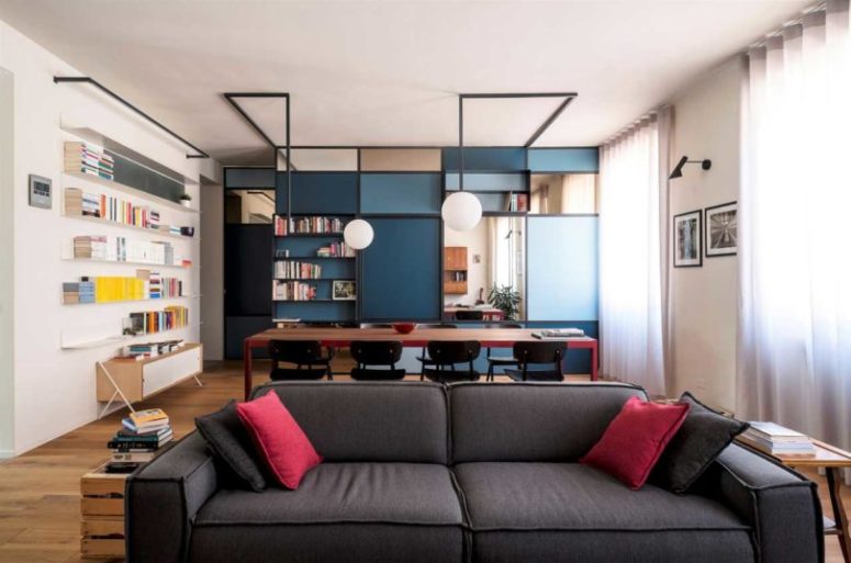 Modern and bold Torino apartment for a writer - DigsDi