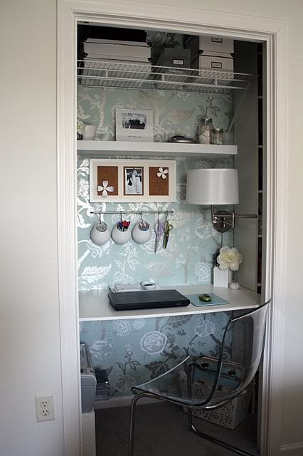 Get organized in a small space with a Cloffice {Office Closet.