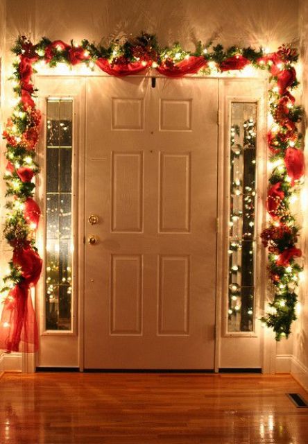 31 beautiful indoor decoration ideas with Christmas lights - DigsDi