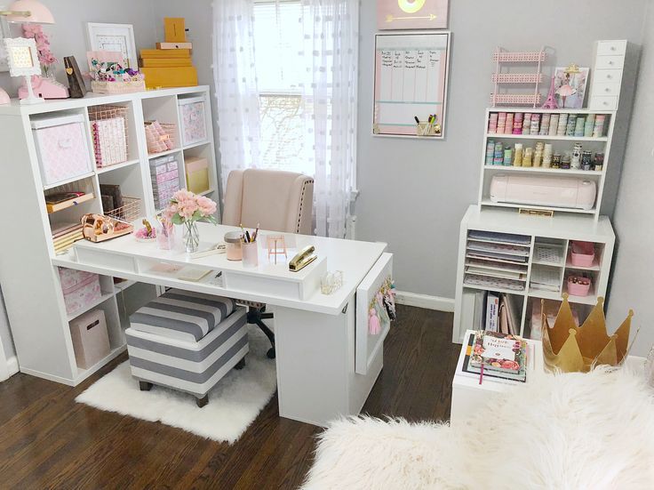 Feminine home office design and decor inspiration with white, grey.