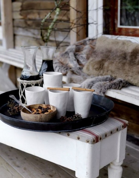 24 cozy and beautiful winter terrace decoration ideas - DigsDi