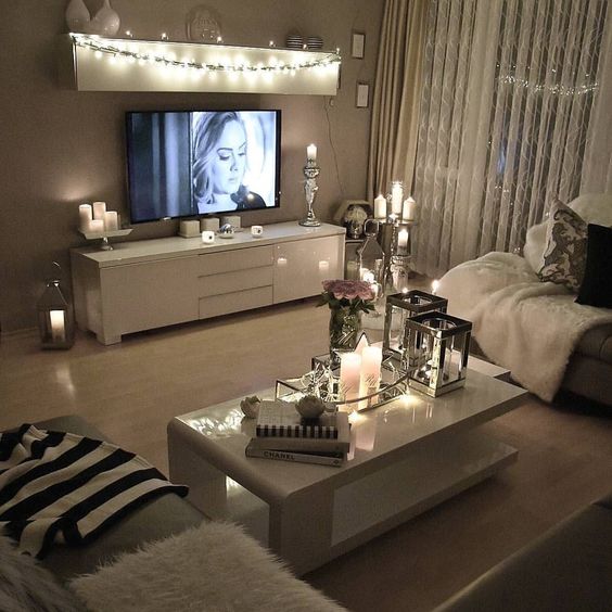 25 cozy fairy lights ideas for living room - DigsDi