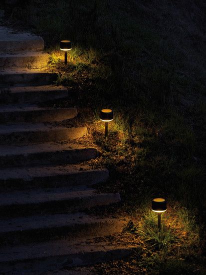Garden lamps to organize warm and ambient light - OCO by Santa.
