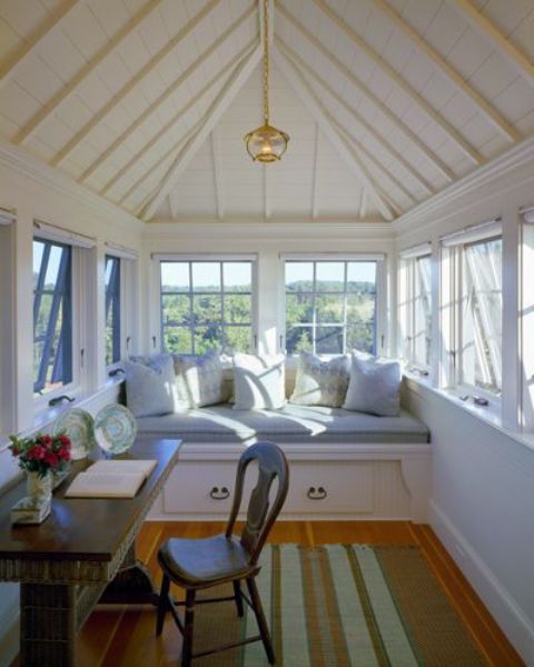 28 Dreamy Attic Sunroom Design Ideas |  House and home magazine.