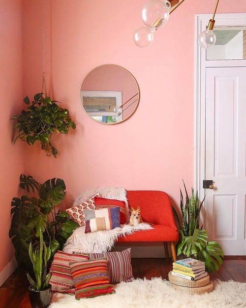 Living Coral: Introducing the Pantone Color of the Year into your home.