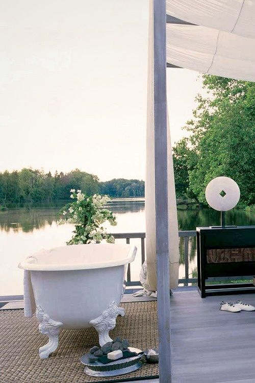 10 Stunning Outdoor Bathroom Designs You'll Love.