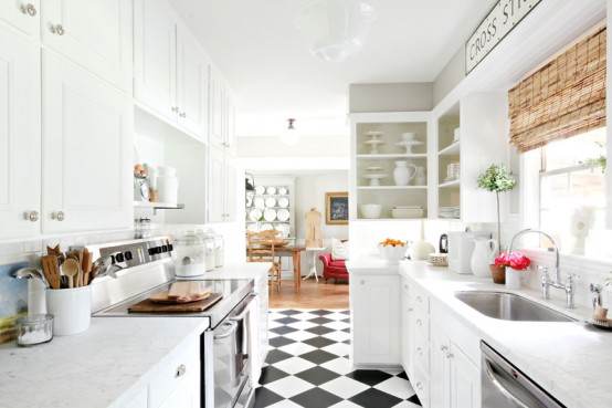 Vibrant modern white kitchen with chalkboard details - DigsDi