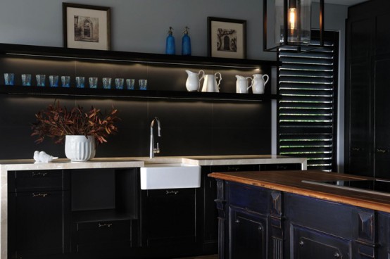 Exquisite black kitchen design with a vintage feel - DigsDi
