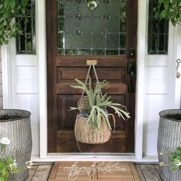 Summer Front Door Decor Ideas - Cottage in the Oaks |  Front door .