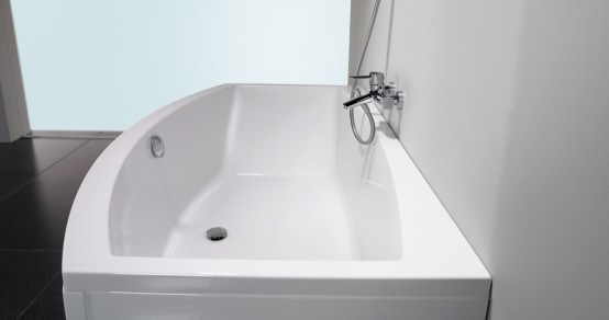 Travel-Click: hydromassage bathtub by Sanindu