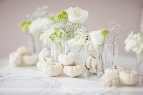 61 Exquisite White Autumn Decorating Ideas - DigsDi