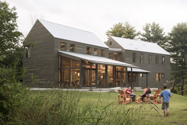 A Maine farmhouse with salvaged materials - Dwe