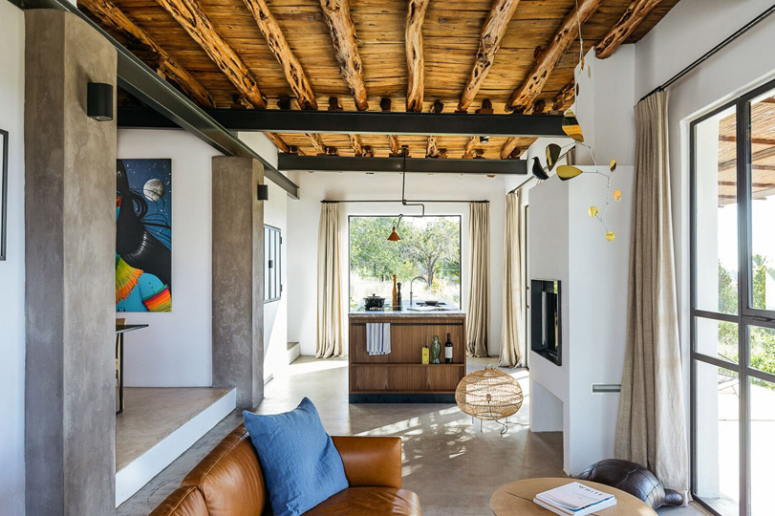 Cozy Ibiza house with traditional aesthetics - DigsDi