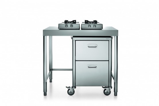 Race car style stainless steel kitchens for tight spaces - DigsDi