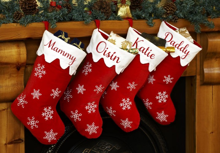 40 Wonderful Christmas Stockings Decoration Ideas - All About.
