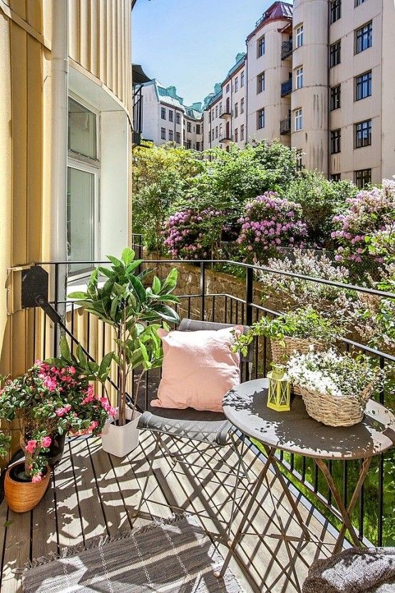 Image of inspirational and refreshing spring balcony decor ideas