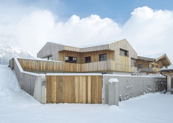 Barn-Like Alpine Home With Modern Interior - DigsDi