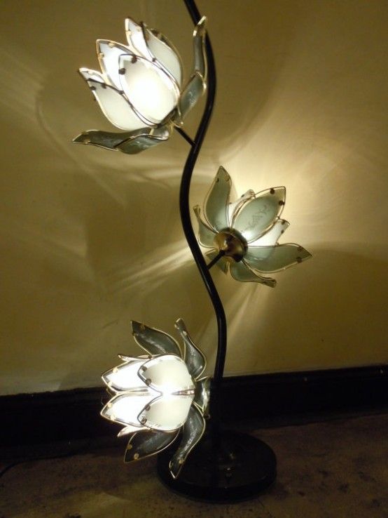 Lamps inspired by flowers and plants |  Старые лампы, Лампа, Светильник