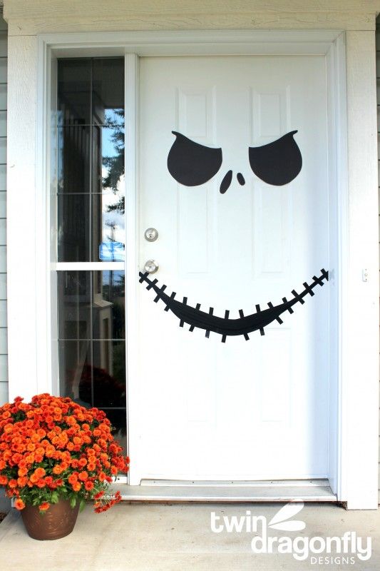 Spooky, Scary and Funny Halloween Door Decor Ide