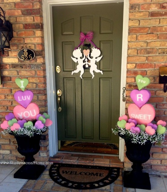 25 creative ideas for outdoor Valentine's Day decorations - DigsDi
