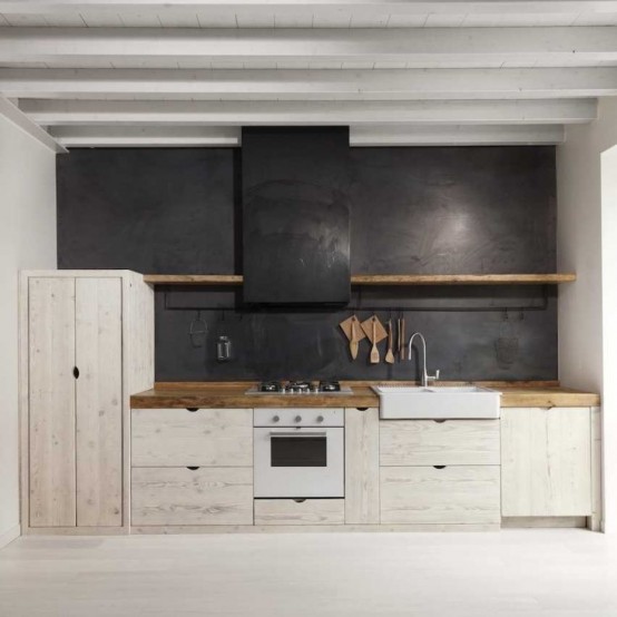 Beautiful black and white wooden kitchen design