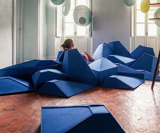 Geometrically shaped furniture