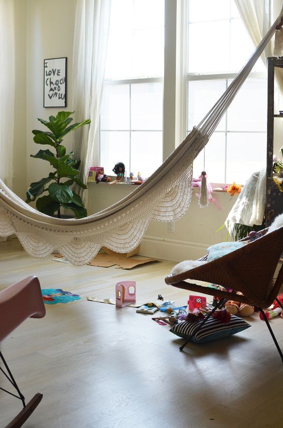 How to swing a hammock indoors