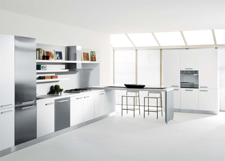 New line of Prime built-in kitchen appliances from Indesit