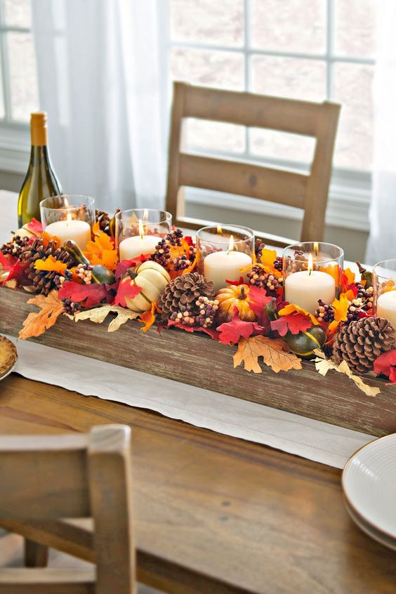 Pinecone Centerpieces for Fall and Thanksgiving