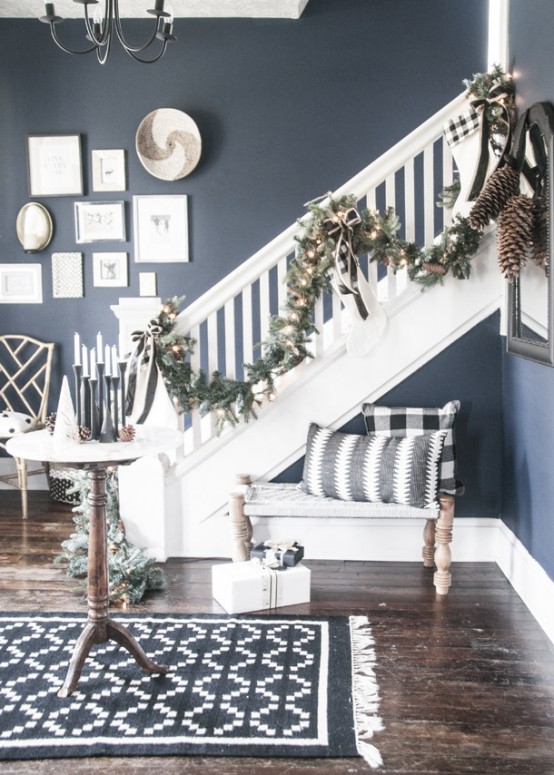 Stylish and charming black and white Christmas entrance