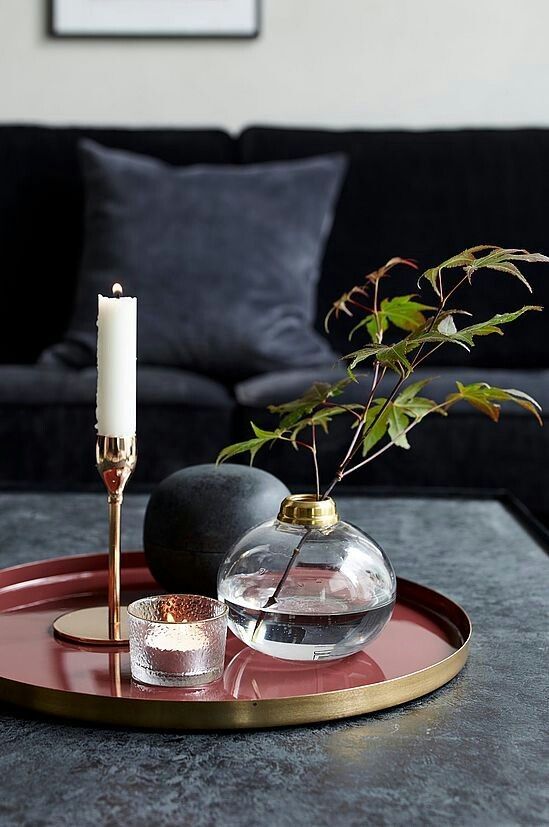 Stylish and practical coffee table decor ideas