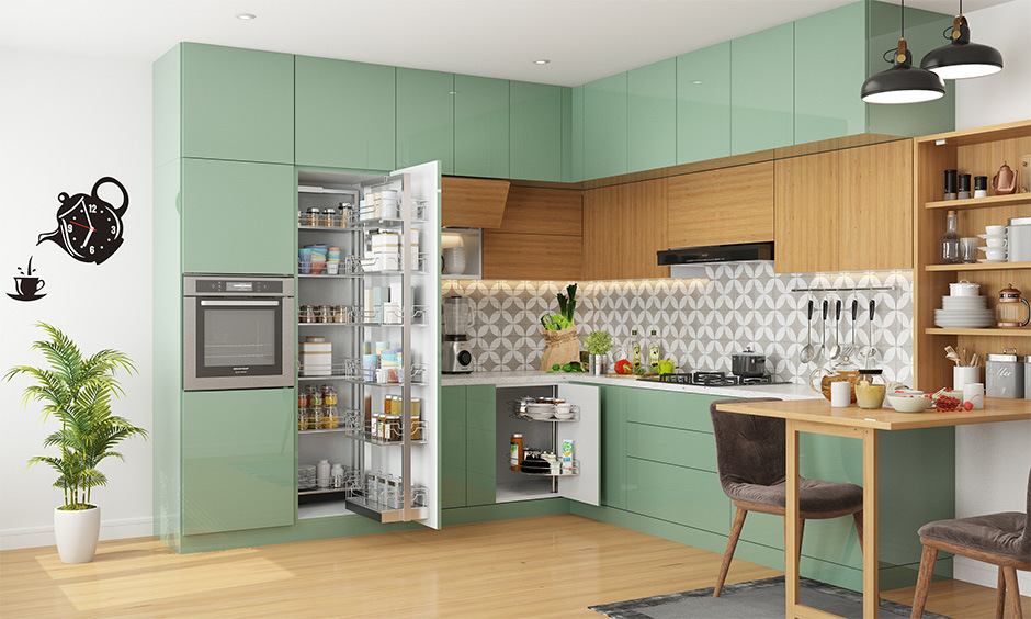 Kitchen pantry unit with oscillating chamber for storing glass items