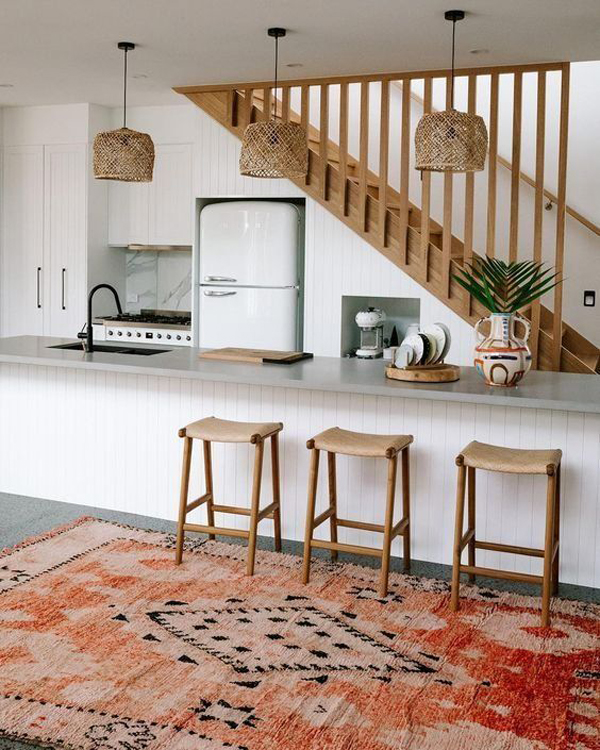 Boho-under-stairs-kitchen-ideas-with-home-bar
