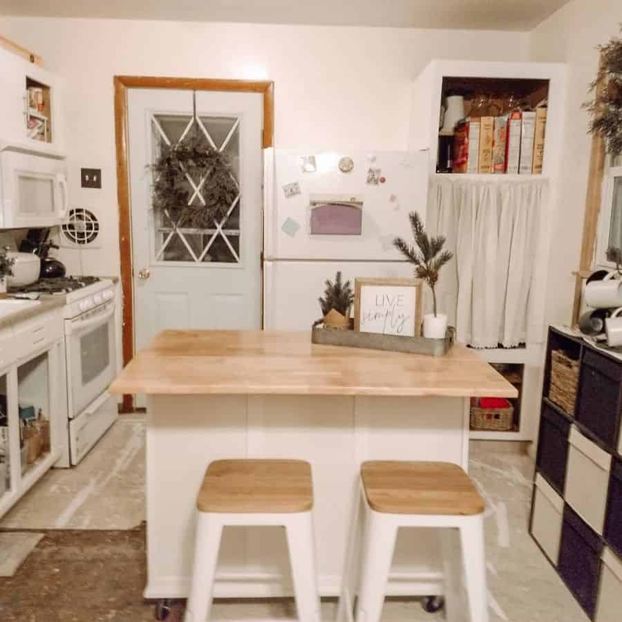 small farm kitchen with cooking island 