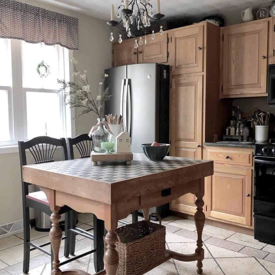 Small wooden kitchen island with checkered worktop 