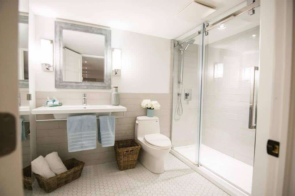 modern small bathroom in the basement 