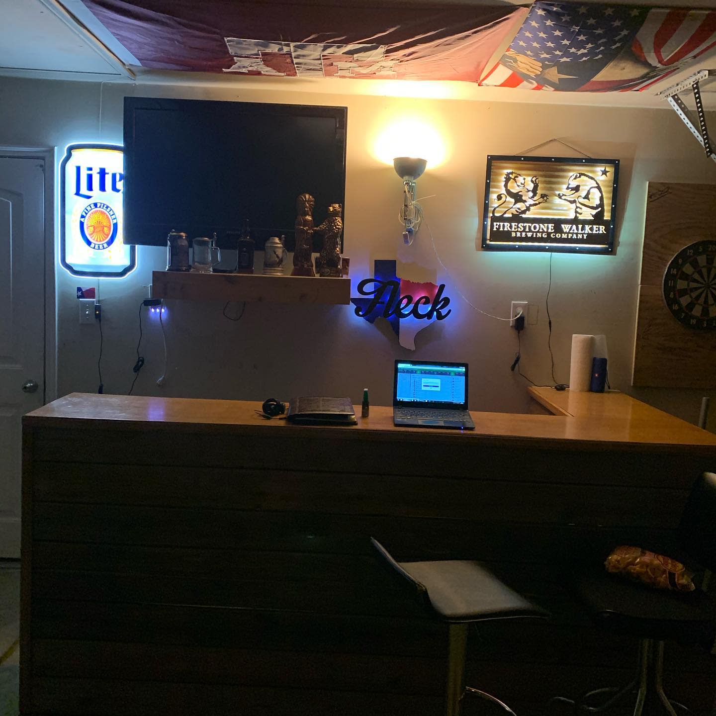Wooden Garage Bar Ceiling Flags Illuminated Signs 