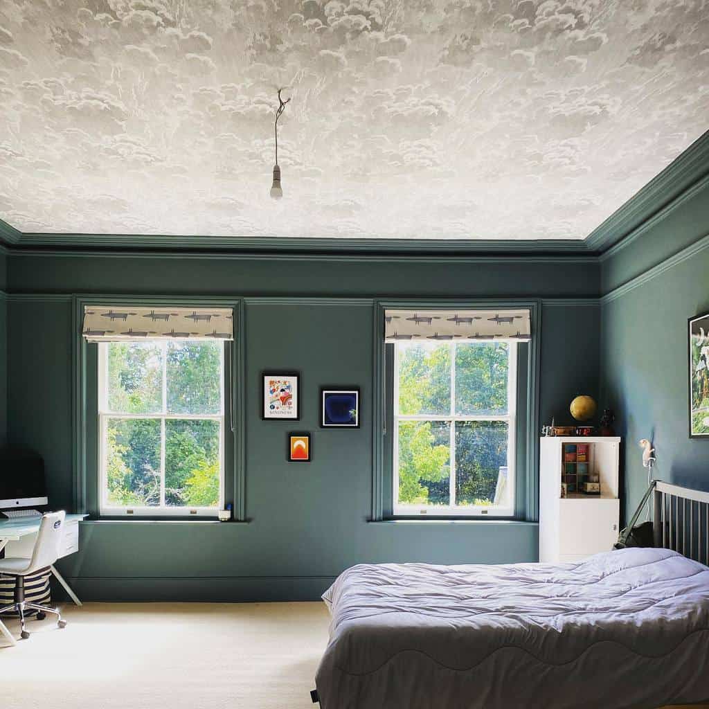 Sky ceiling, murals, green walls, bedroom, study 