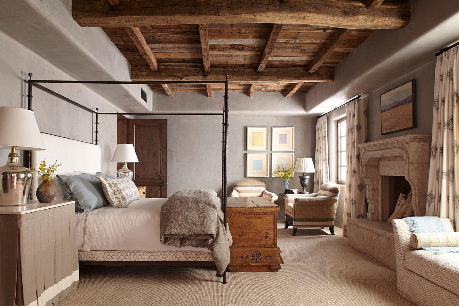 Classic Bedroom: Enjoy timeless elegance with traditional furnishings and soft lighting