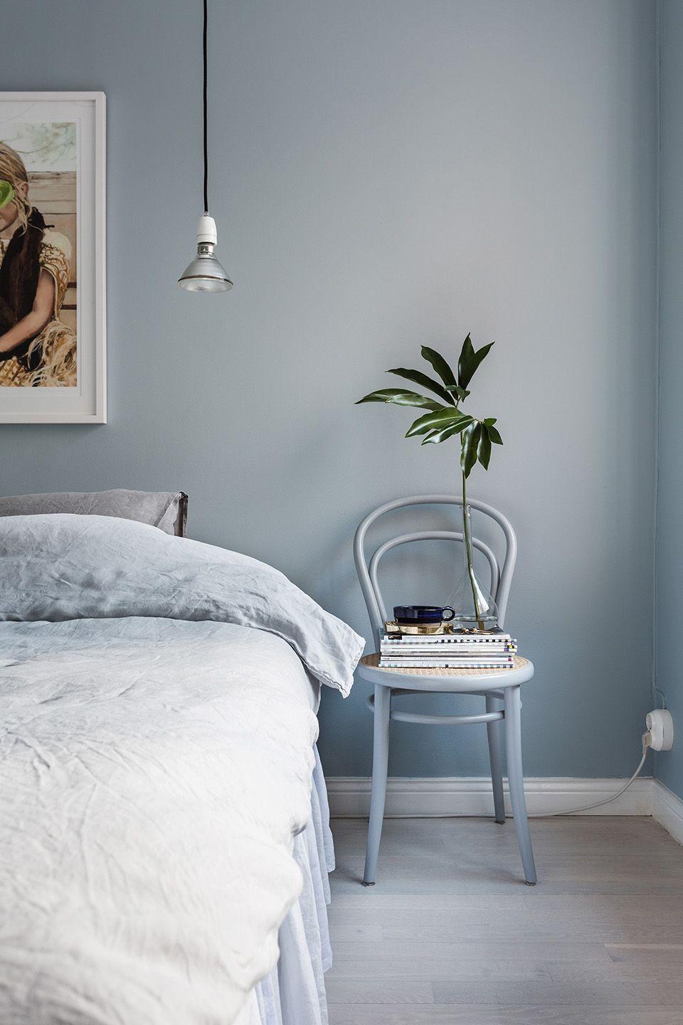 Consider a minimalist color scheme to maintain visual tranquility in your Minimalist Bedroom