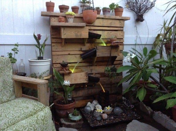 Pallet ⁤Garden Water Feature: Incorporate a ⁤small fountain for tranquility