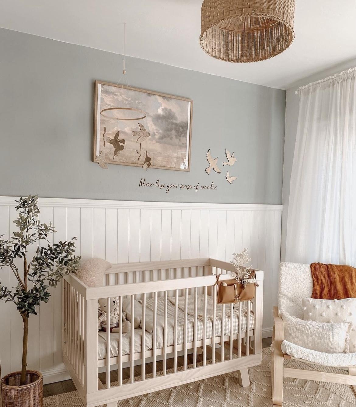 Paint a fun ‍accent ⁢wall to‍ create​ interest in your small ⁢nursery