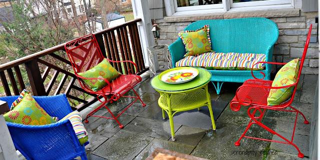 Use colorful patio furniture to bring vibrancy to your backyard