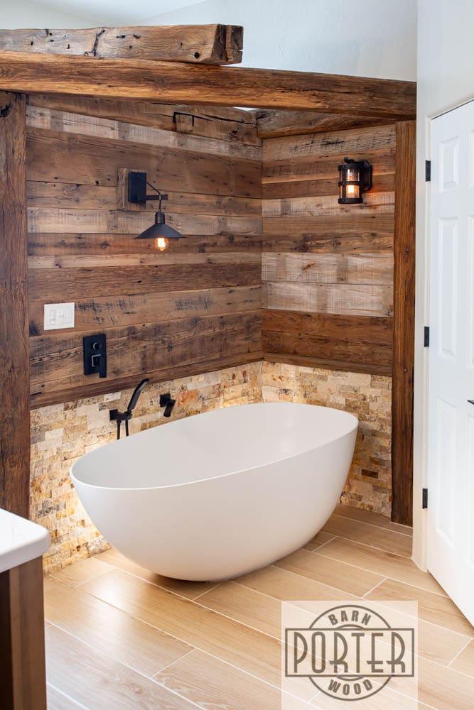 Transform your space using reclaimed wood accents for a rustic wooden bathroom vibe