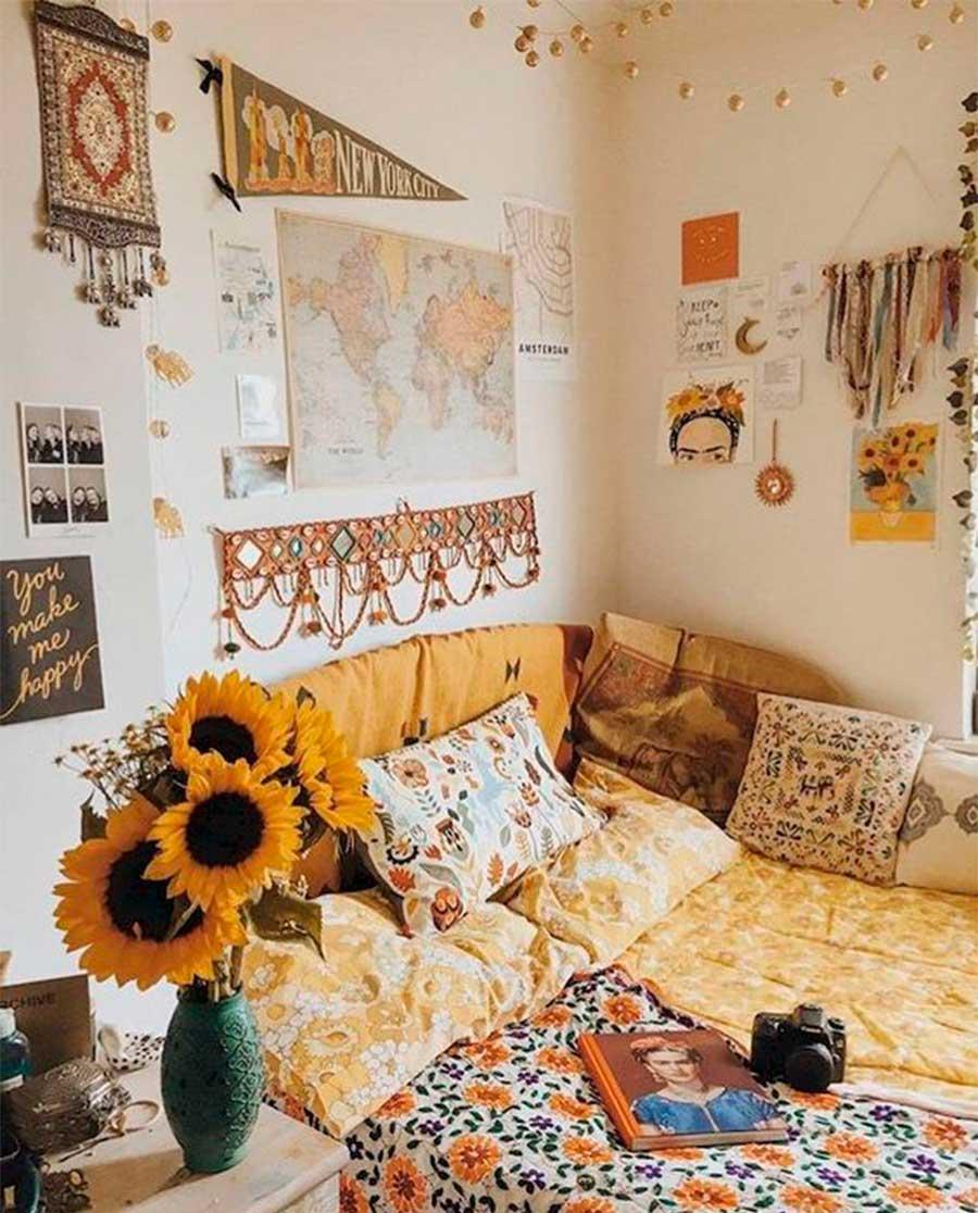 Artsy Bedroom: Display artwork and DIY decor for creative expression