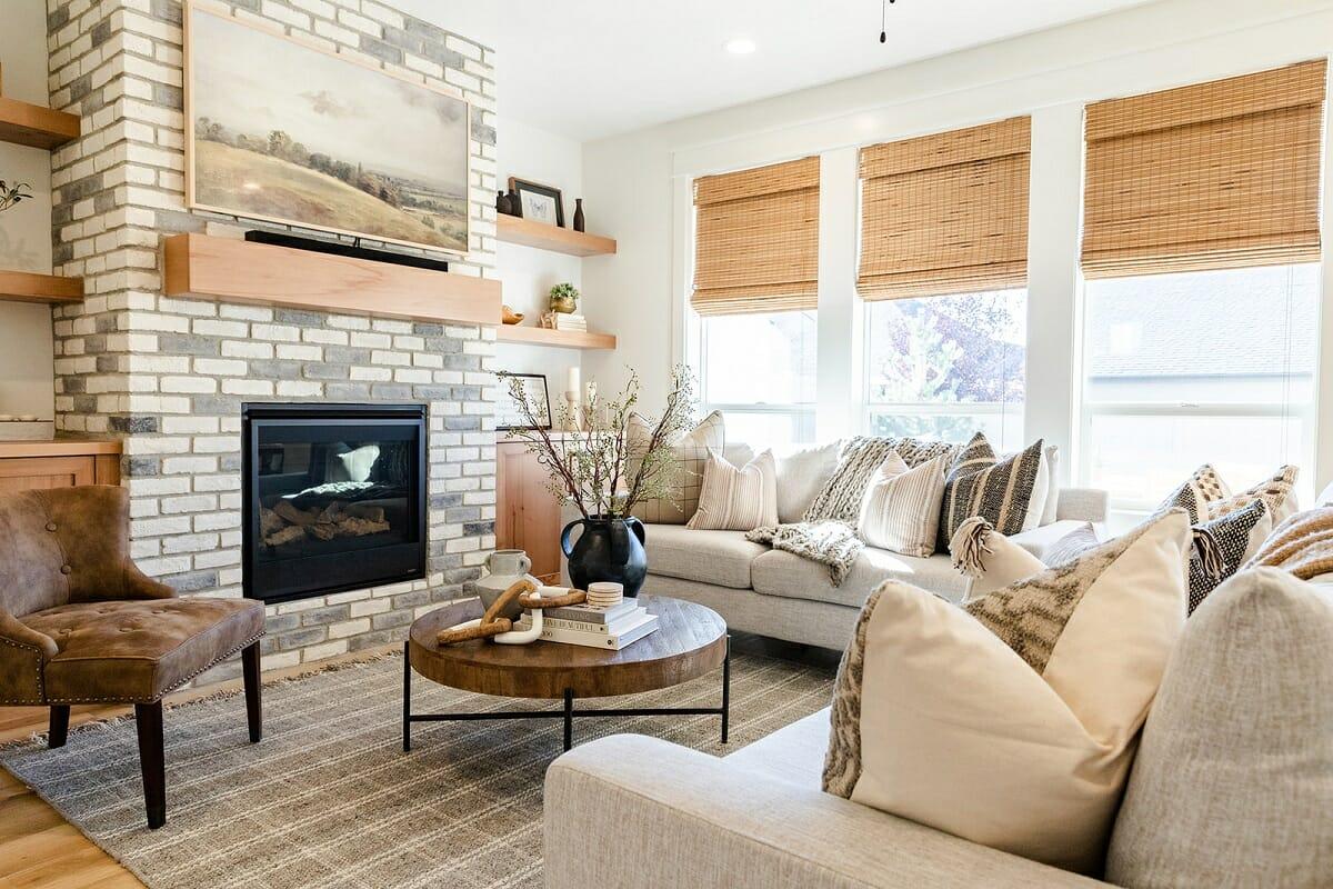 Southwestern Spirit: A warm Living Room with earthy tones and Native American accents