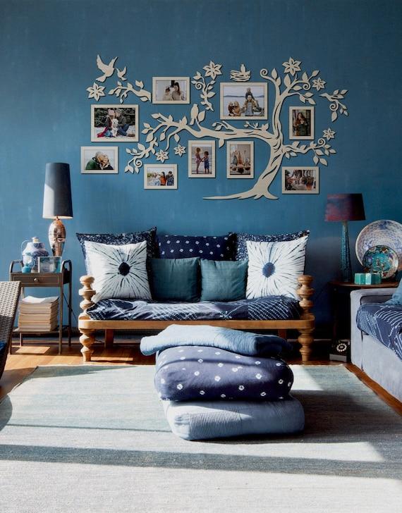 Personalize your blue​ living room with family photos in blue frames