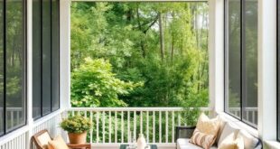 Transform Your Outdoors: Creating a Cozy Screened Porch Retreat